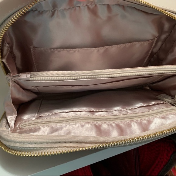 Joy & Iman RFID Crossbody Bag - Picture 12 of 16